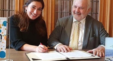Zuhal Demir ondertekent omgevingsvergunning casino